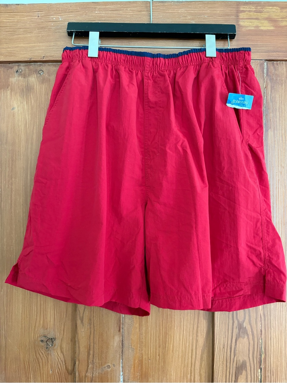 St. John's Bay Red Men's Swim Trunks Size L NWT